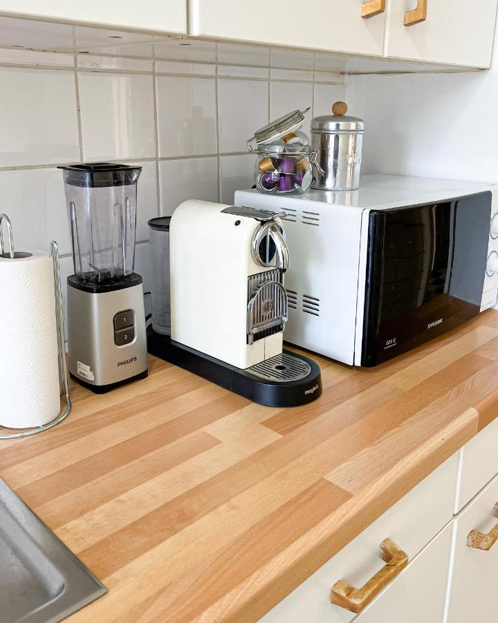 Apartamento Cosy Two Bedroom In *