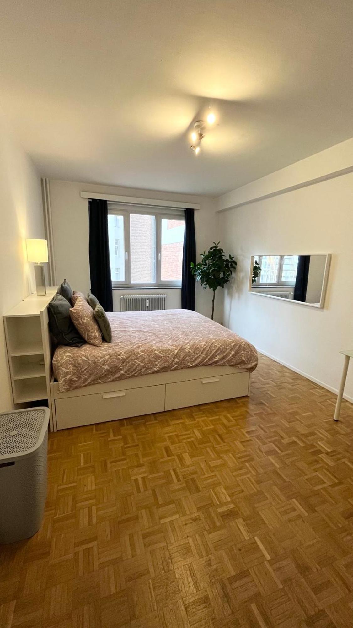 Apartamento Cosy Two Bedroom In Bruselas